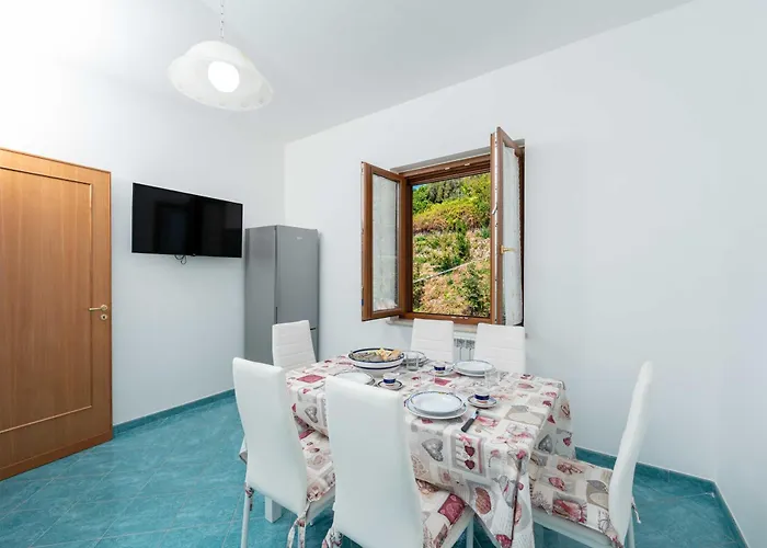 Da Benny Seaview Apartmán *